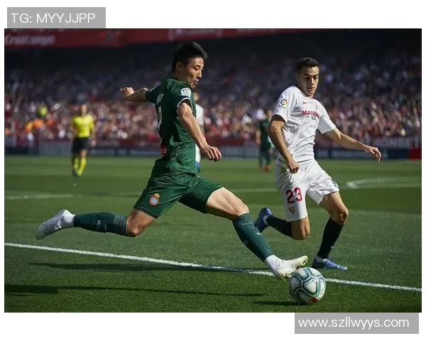 努涅斯在新赛季的表现分析与球队战术适应性探讨